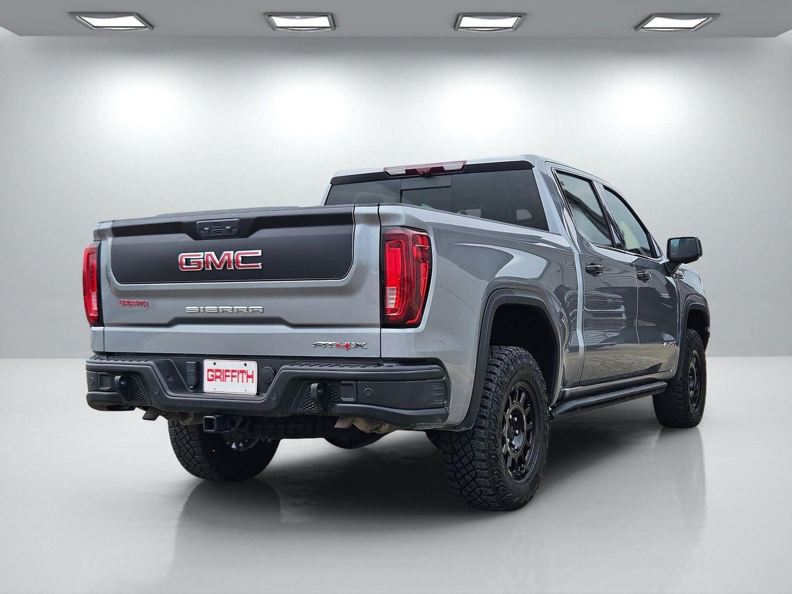 2023 GMC Sierra 1500 AT4X