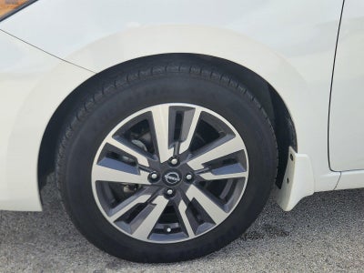 2024 Nissan Versa SV