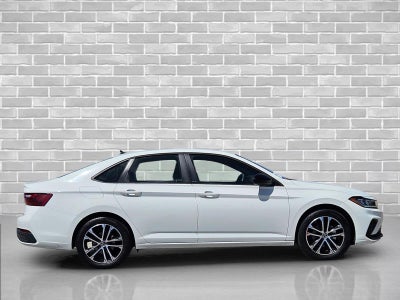 2025 Volkswagen Jetta Sport