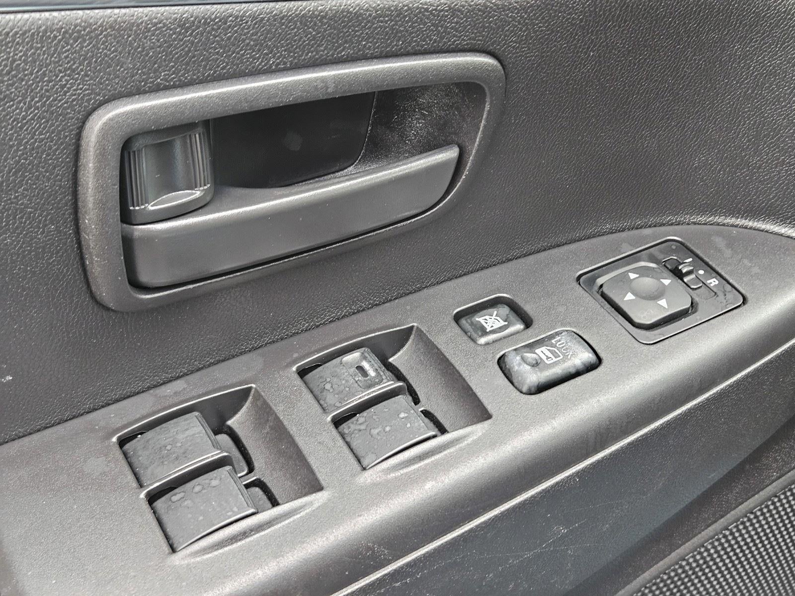 2014 Mitsubishi Outlander Sport ES