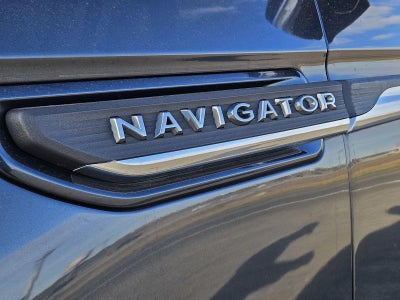 2022 Lincoln Navigator Standard