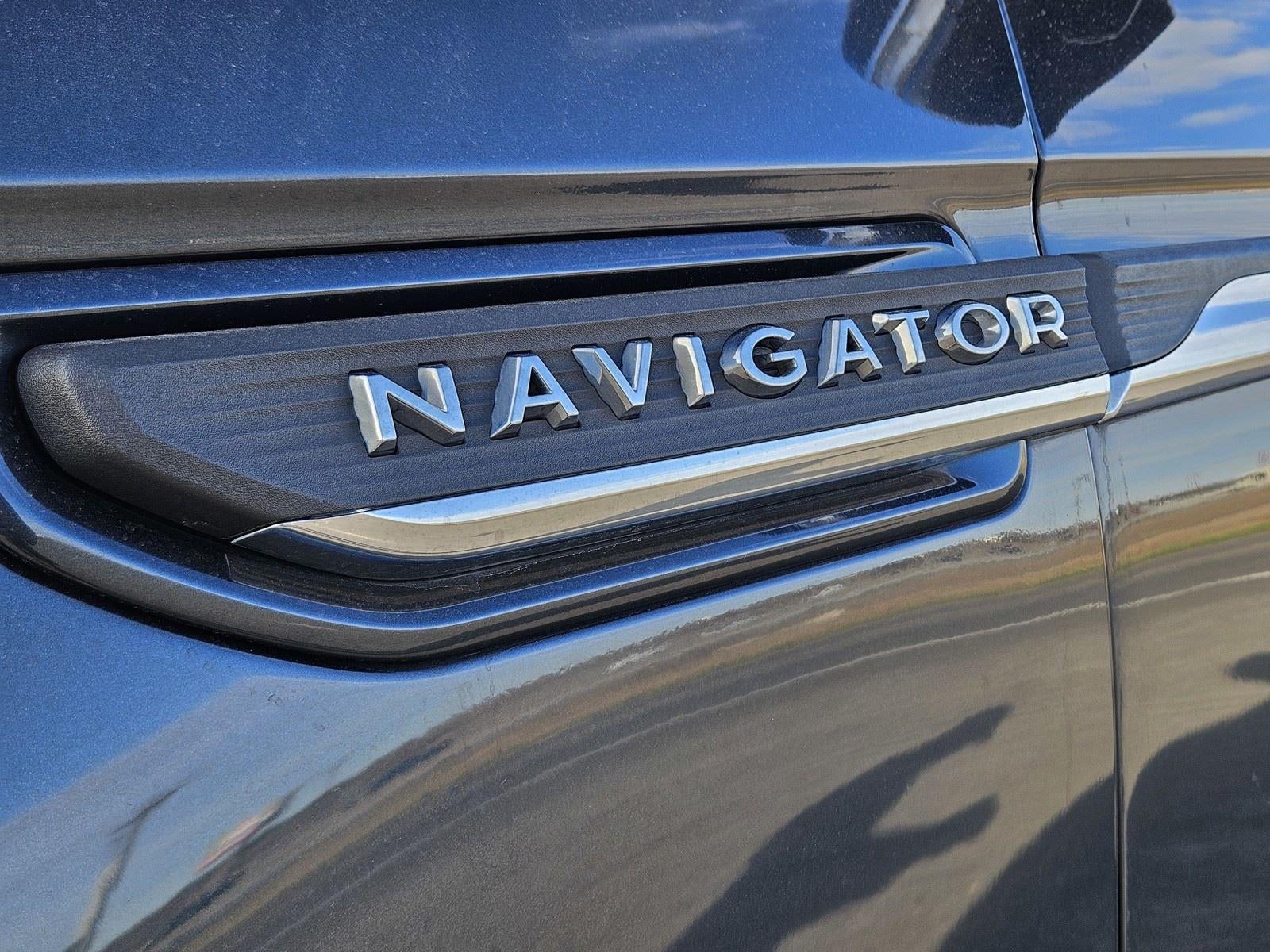 2022 Lincoln Navigator Standard