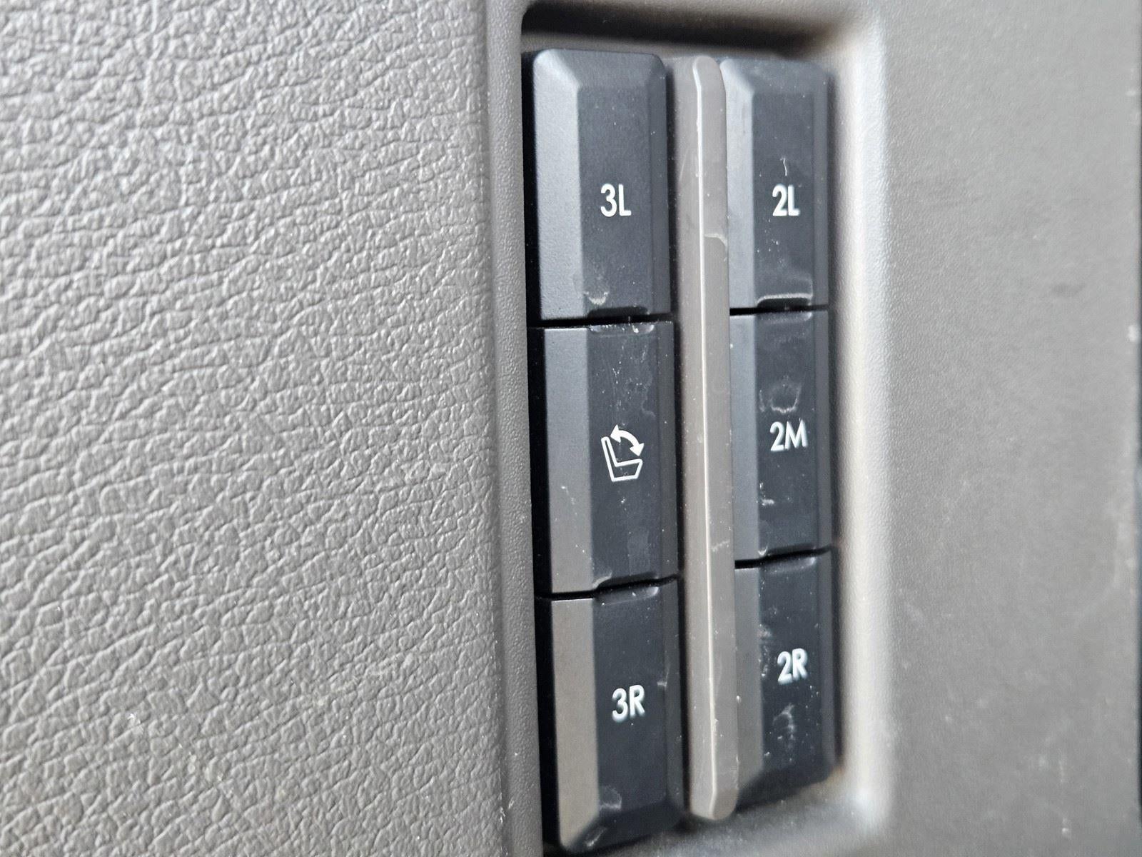 2022 Lincoln Navigator Standard