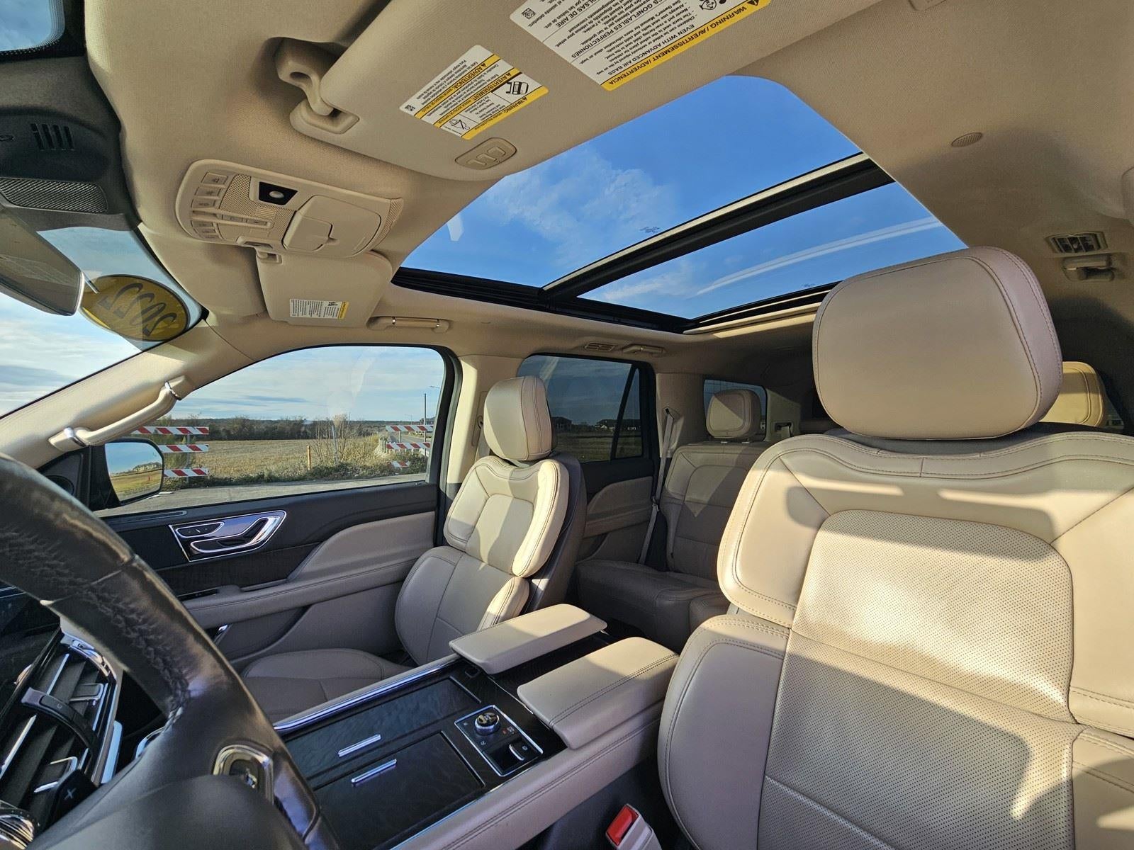 2022 Lincoln Navigator Standard