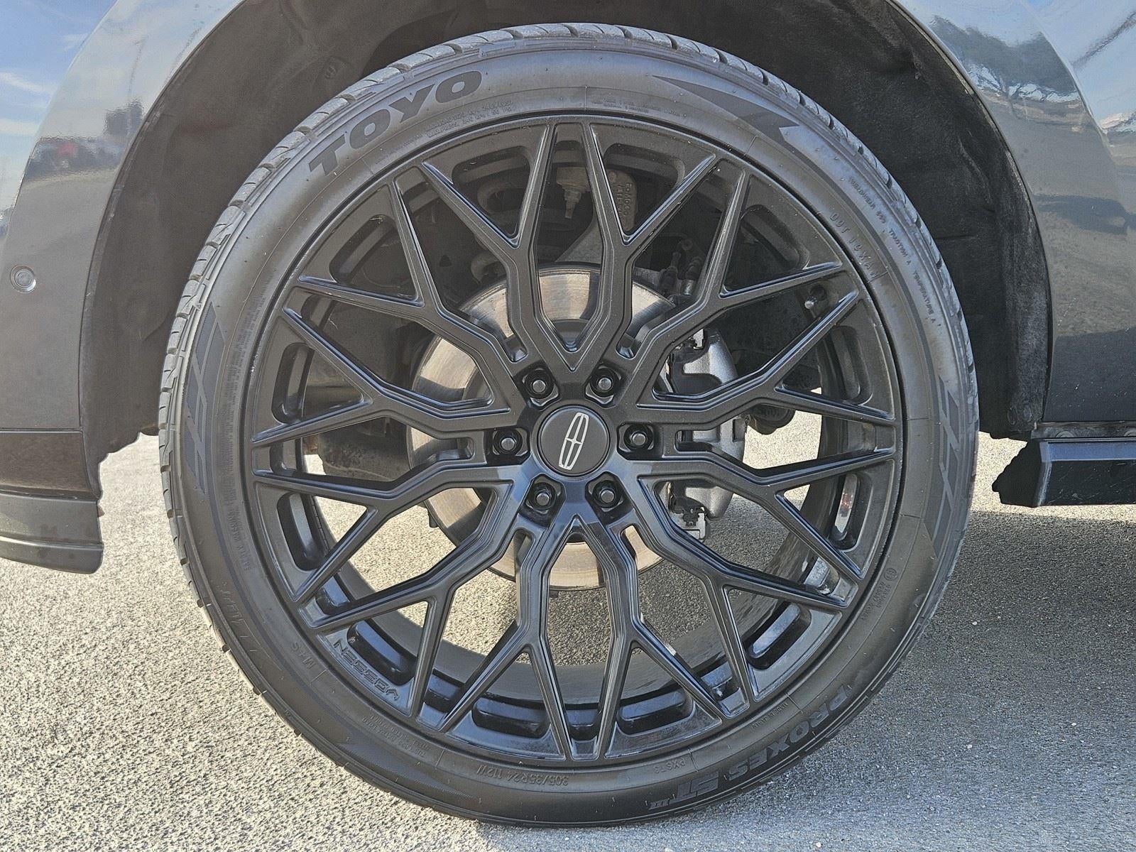 2022 Lincoln Navigator Standard