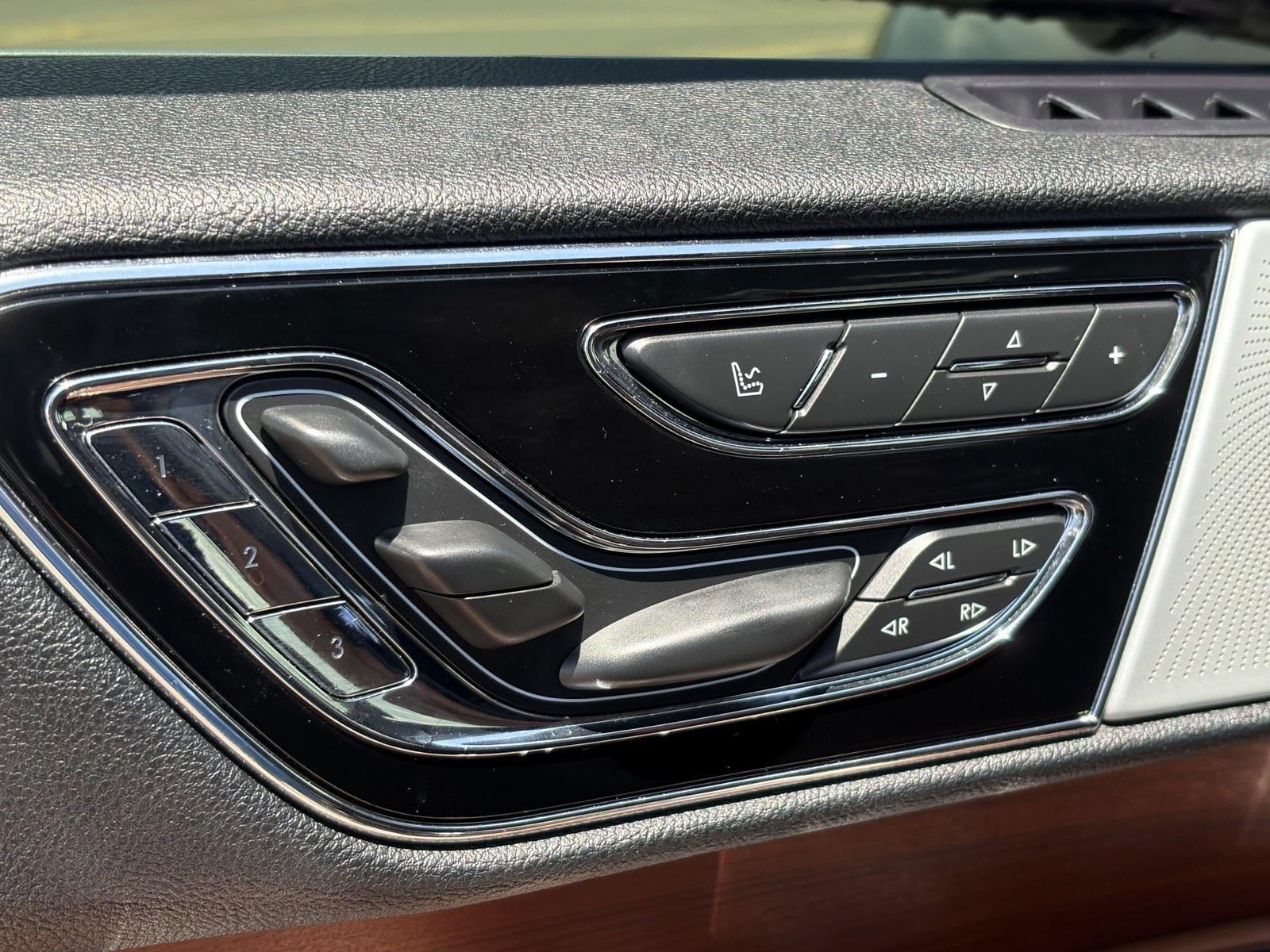 2020 Lincoln Navigator L Reserve