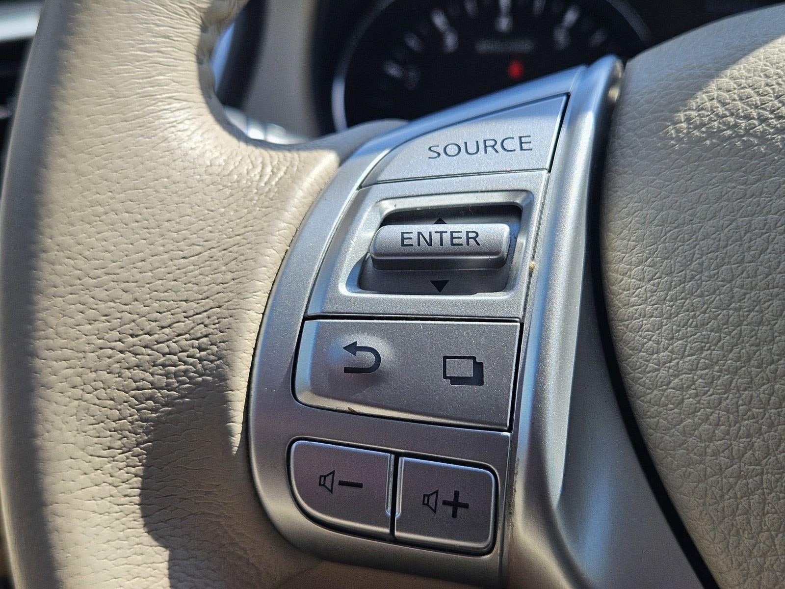2015 Nissan Rogue SL