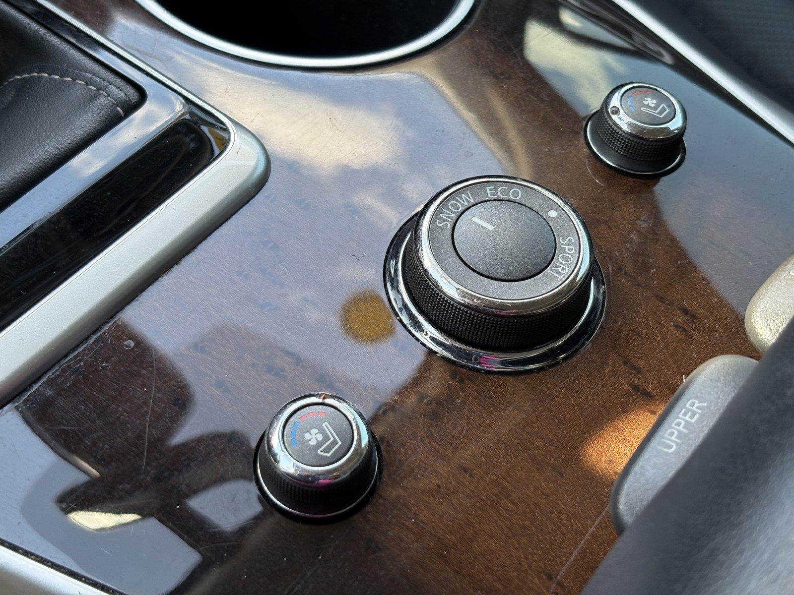 2018 INFINITI QX60 FWD
