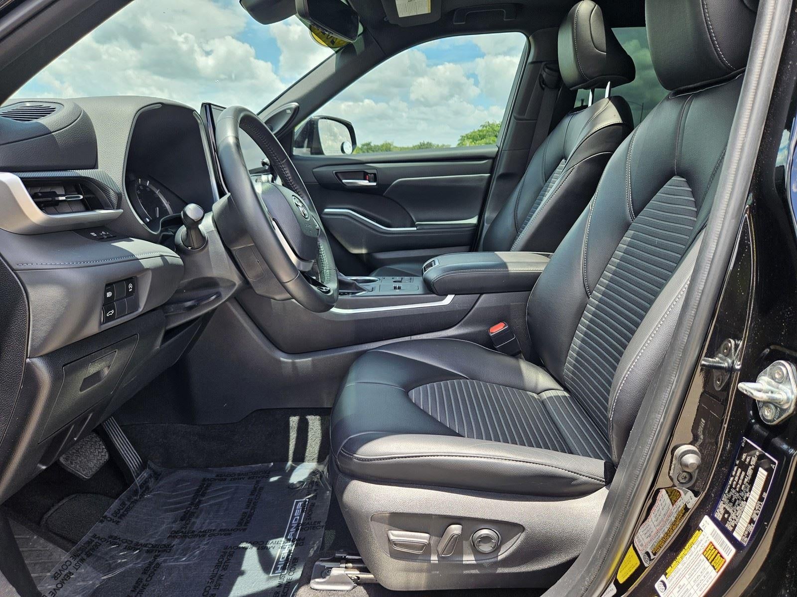 2023 Toyota Highlander XSE