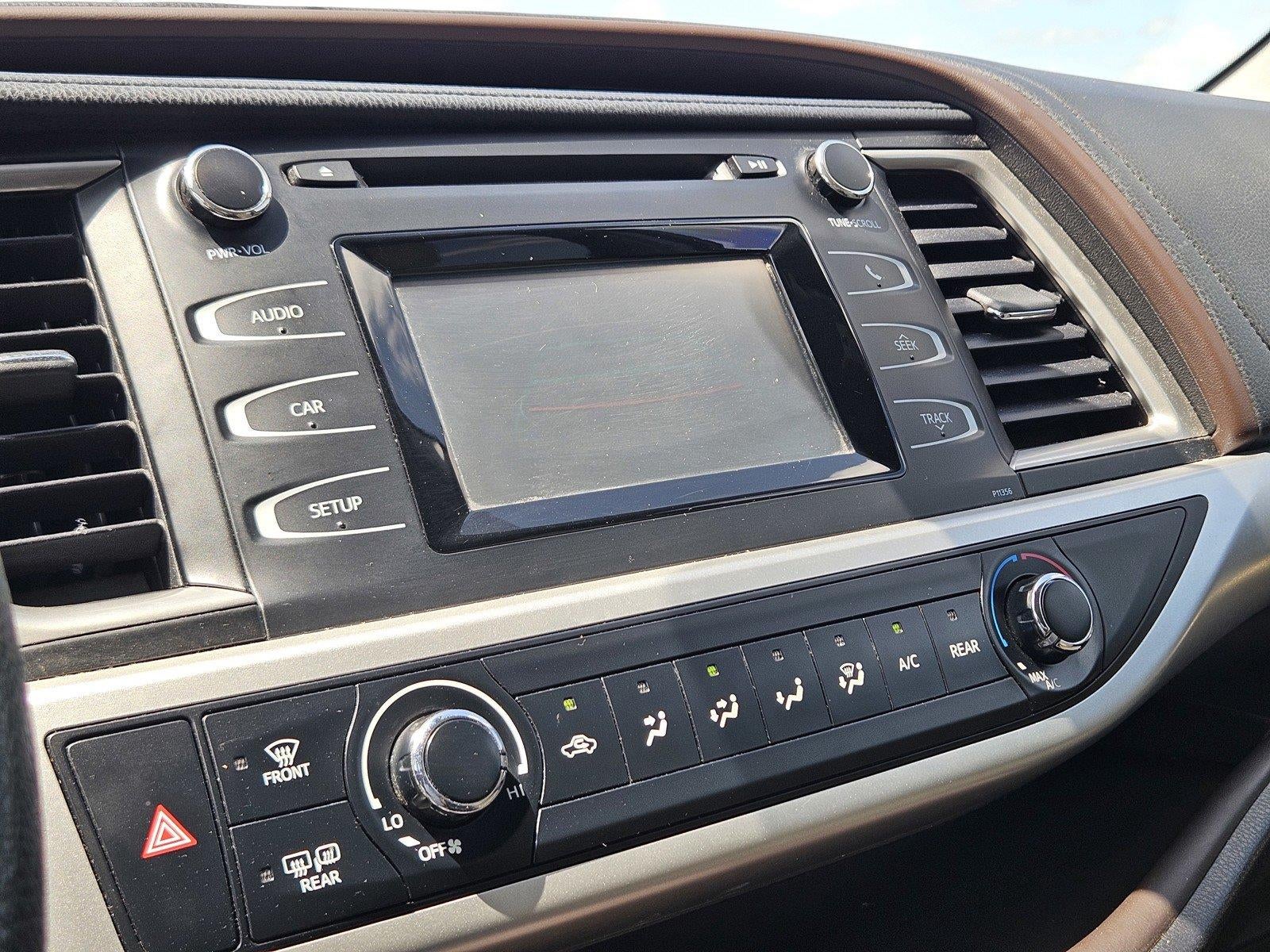 2017 Toyota Highlander LE