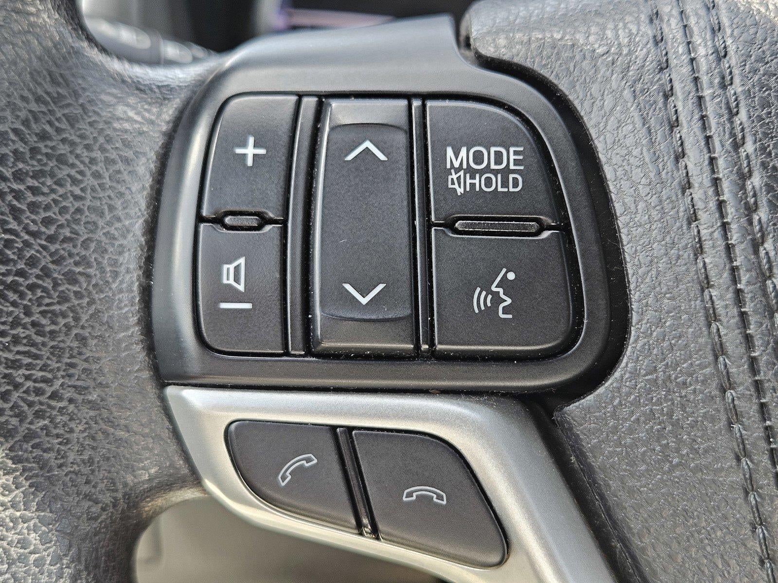 2017 Toyota Highlander LE