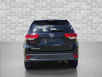 2017 Toyota Highlander LE