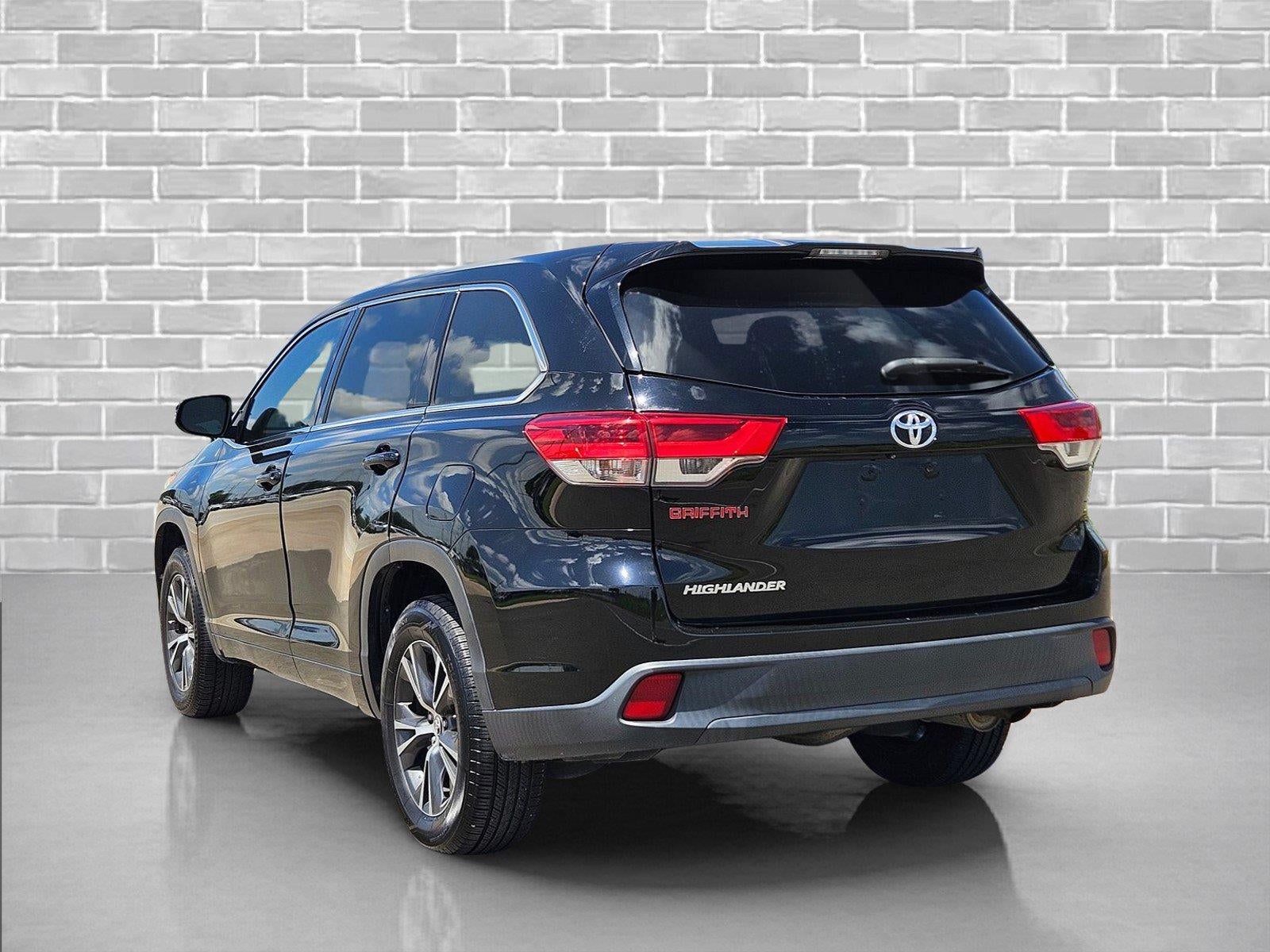 2017 Toyota Highlander LE