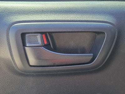 2016 Toyota Tacoma SR