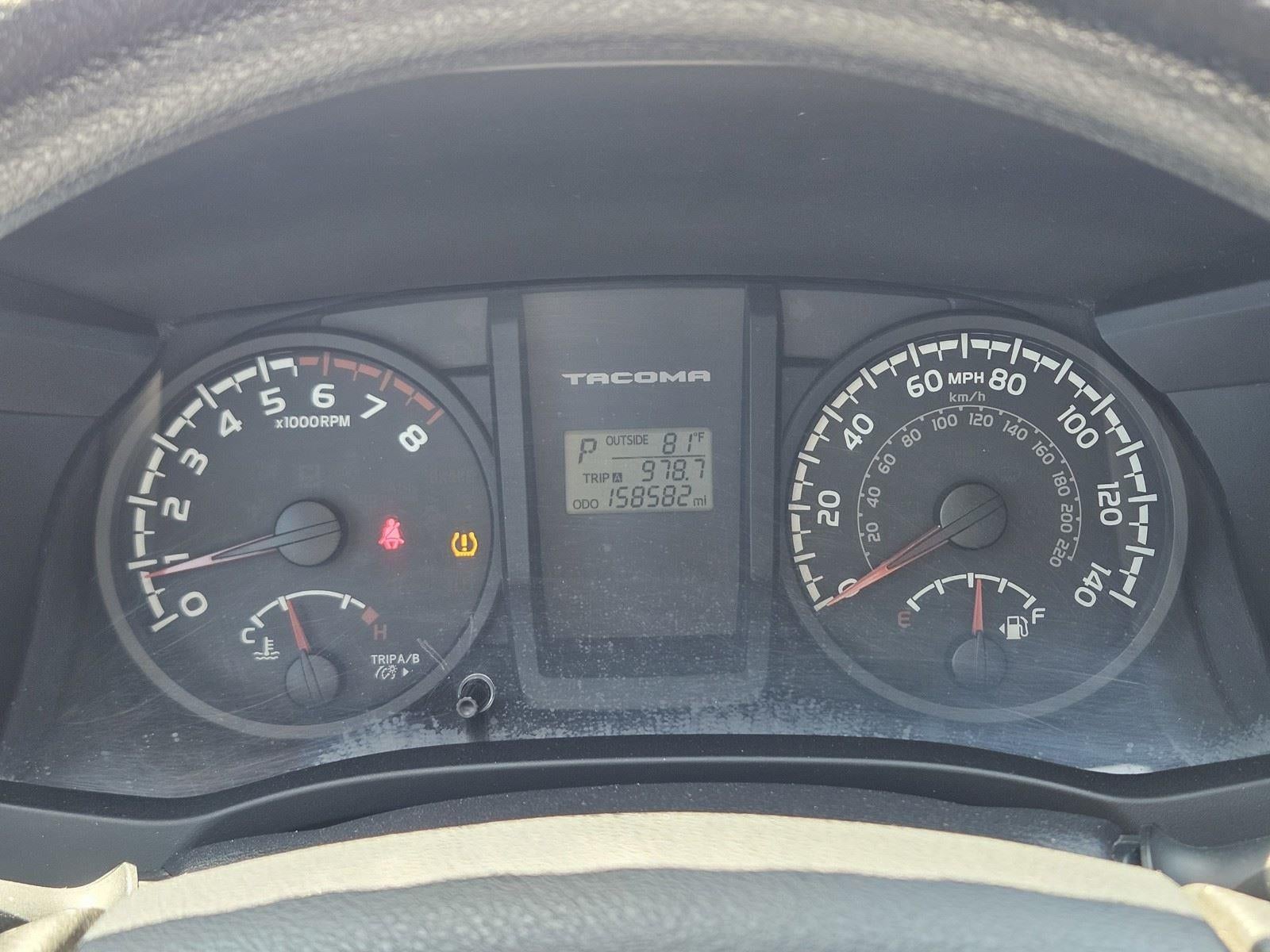 2016 Toyota Tacoma SR