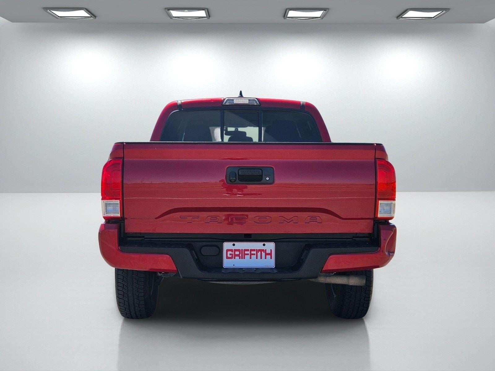 2016 Toyota Tacoma SR