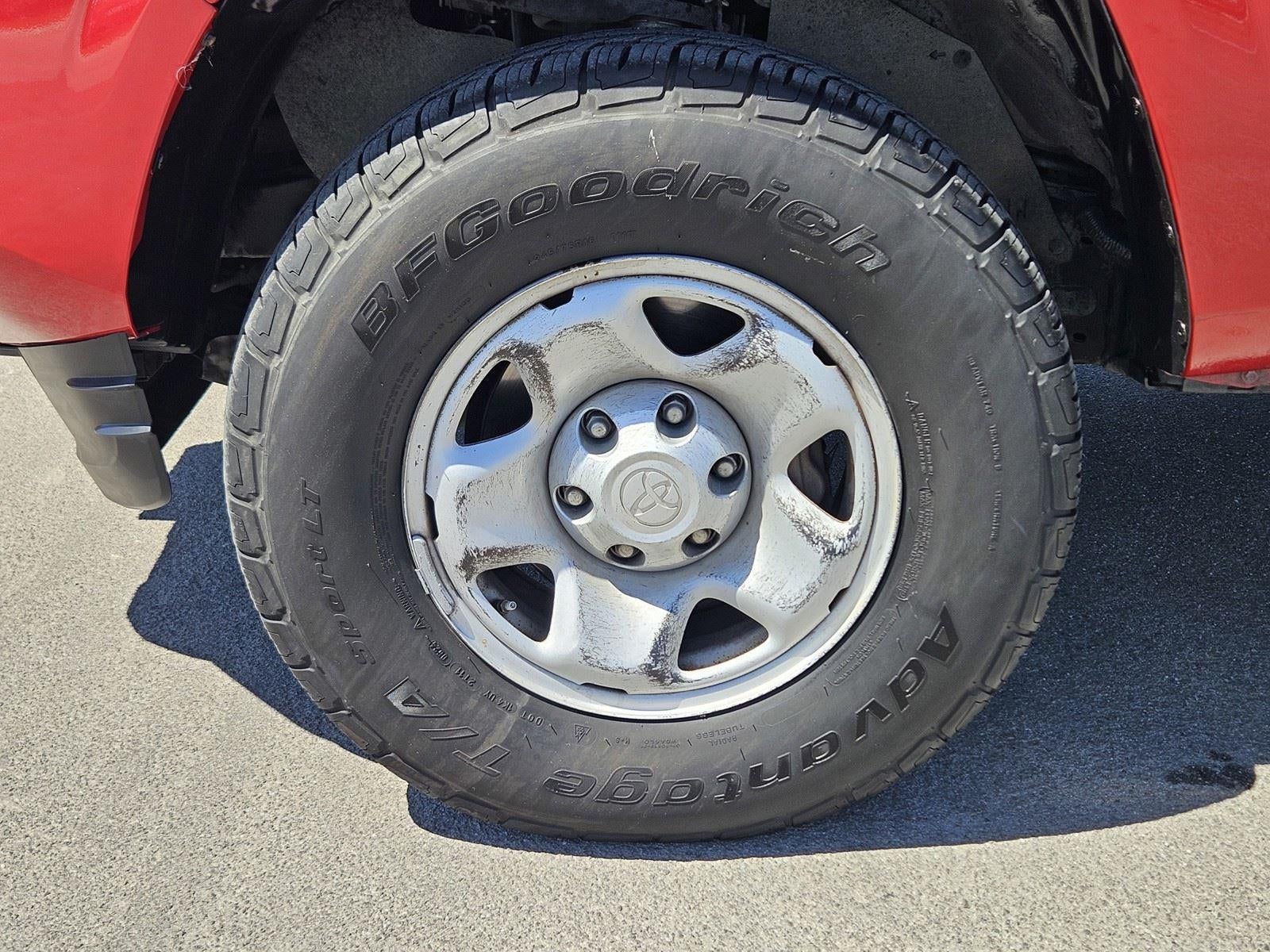 2016 Toyota Tacoma SR