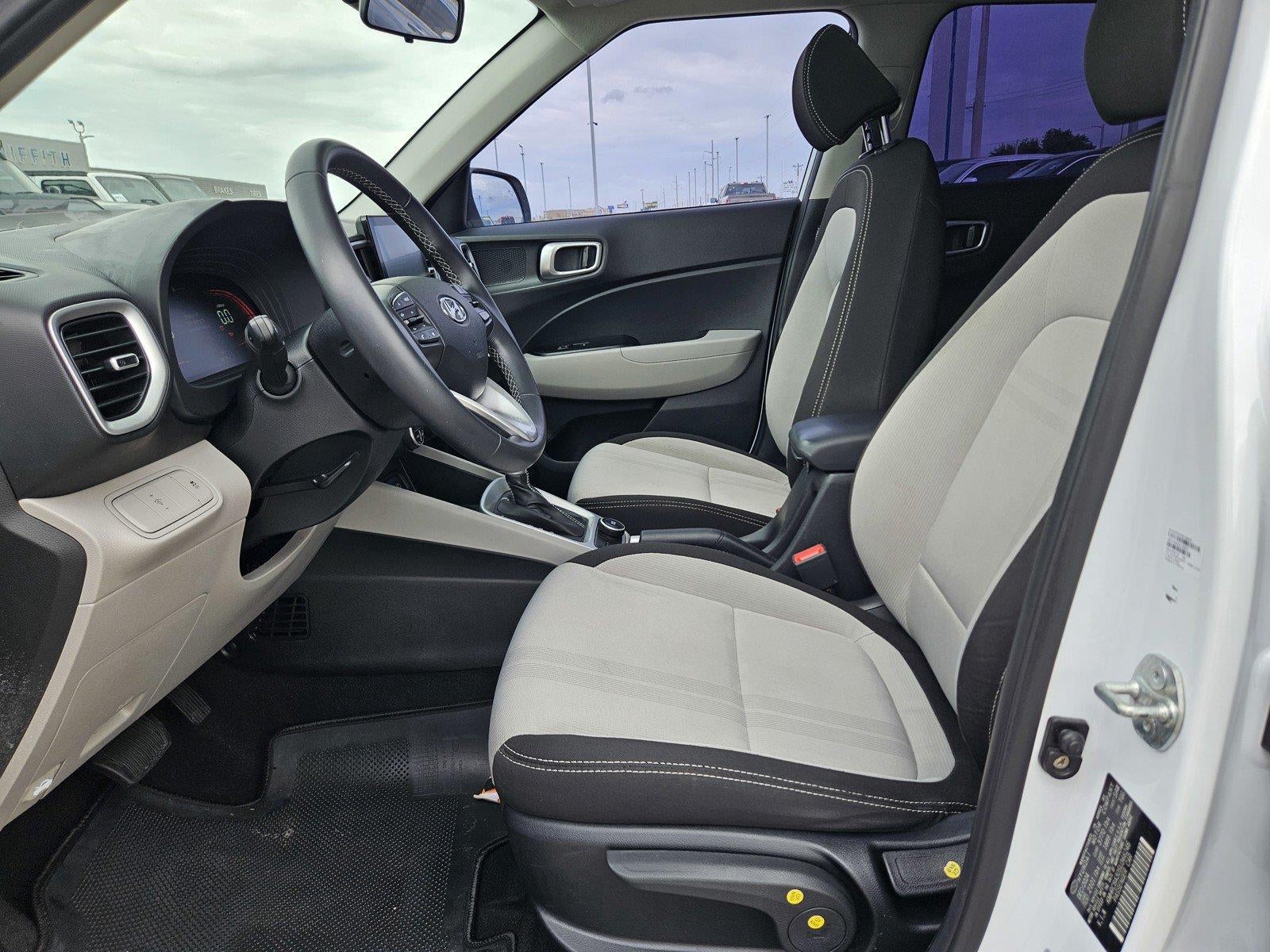 2025 Hyundai Venue SEL