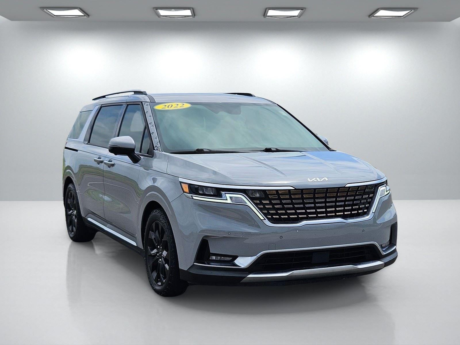2022 Kia Carnival SX