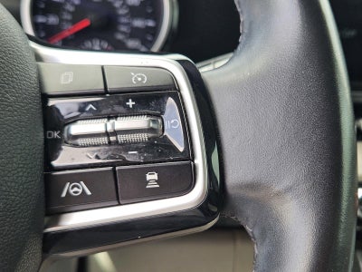 2022 Kia Carnival SX