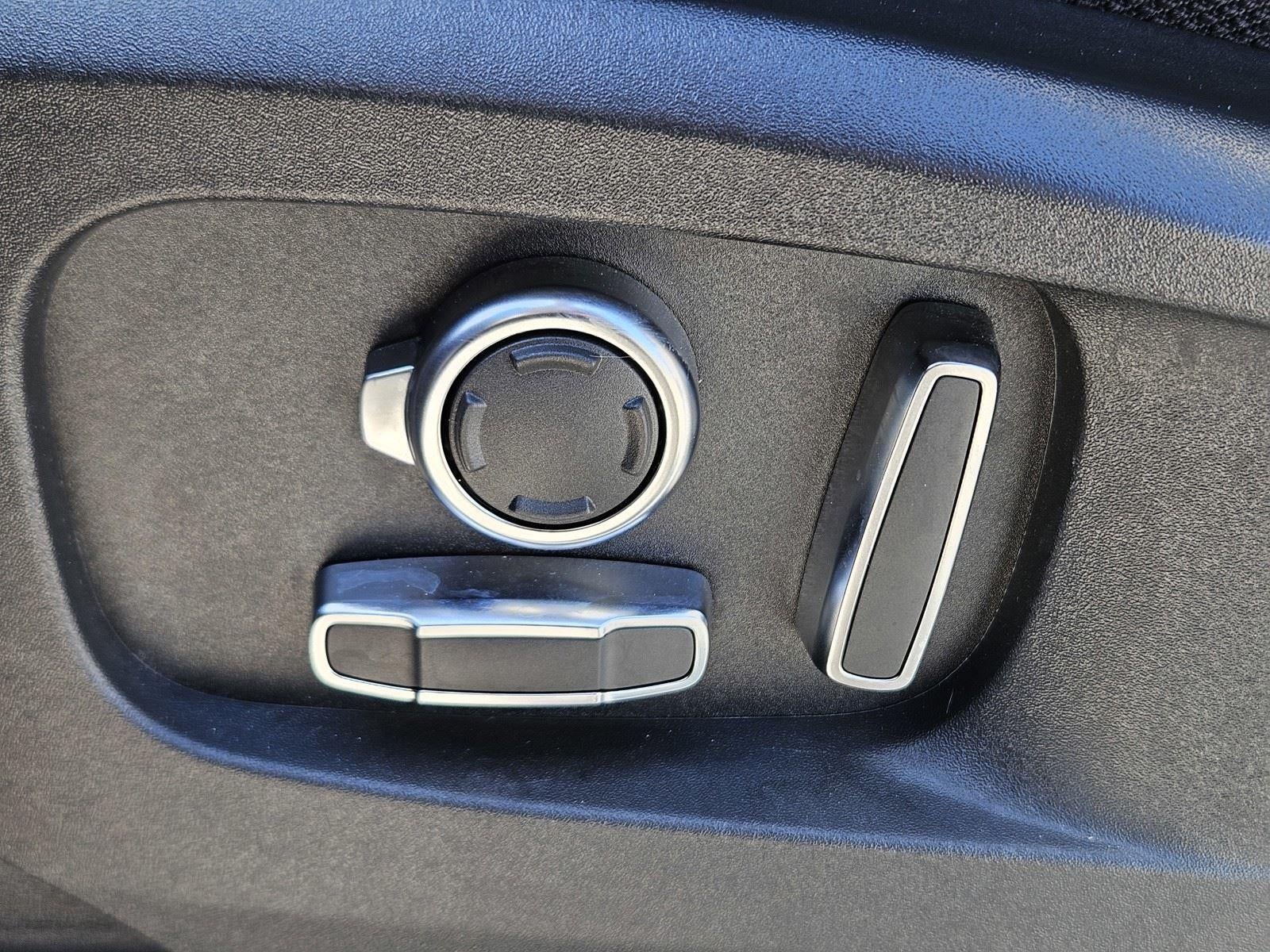 2023 Land Rover Defender X