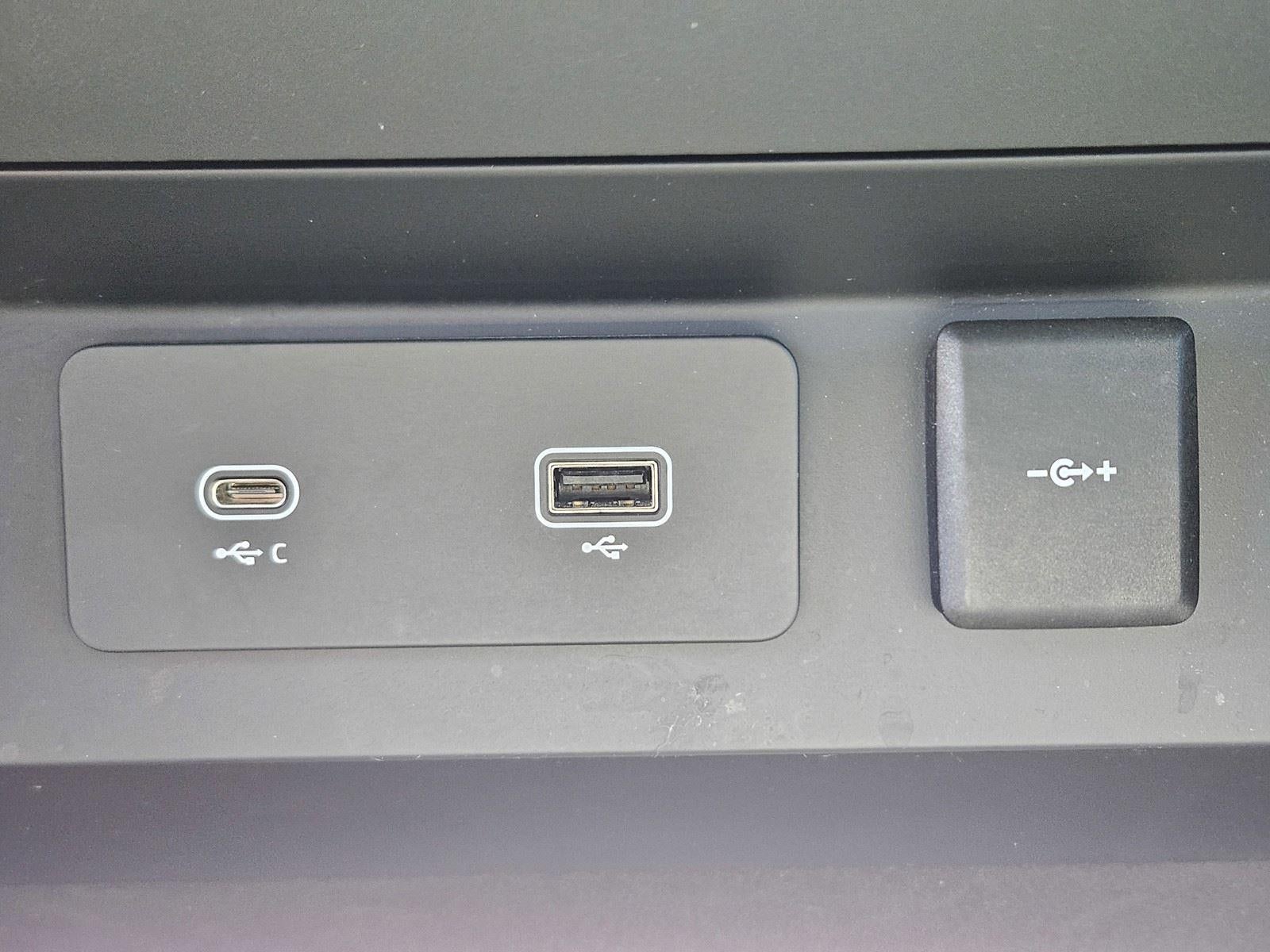 2023 Land Rover Defender X