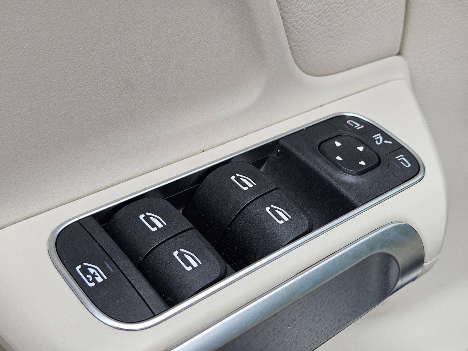 2021 Mercedes-Benz GLB GLB 250