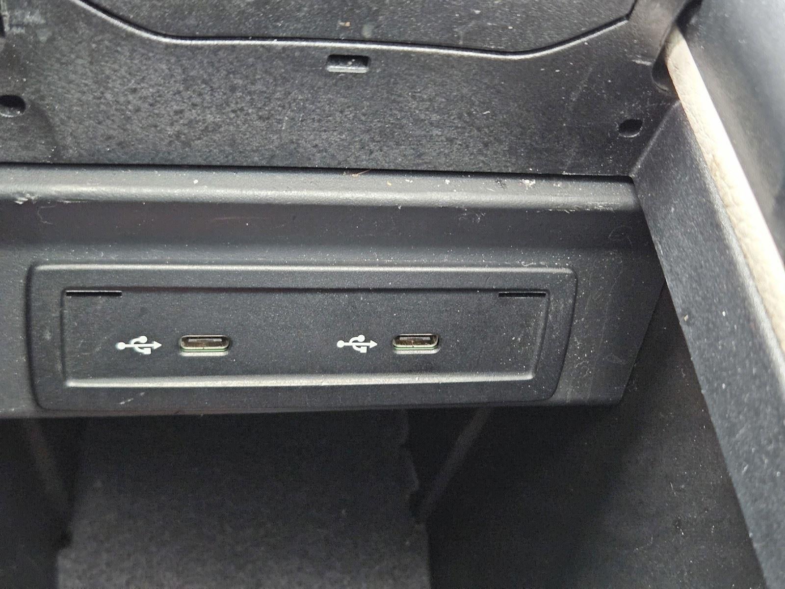 2021 Mercedes-Benz GLB GLB 250