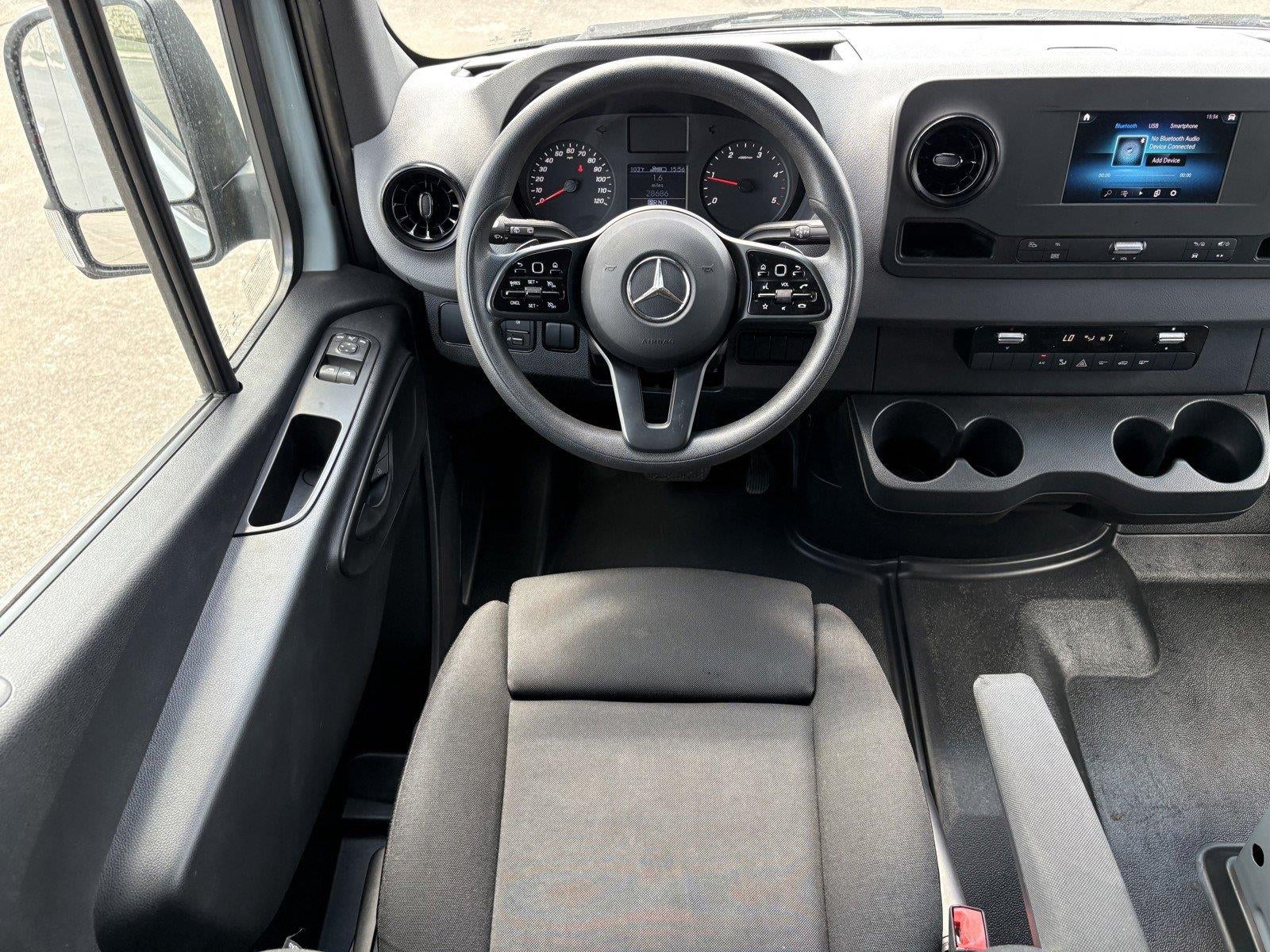 2020 Mercedes-Benz Sprinter Crew Van 2500 Standard Roof V6 144" RWD