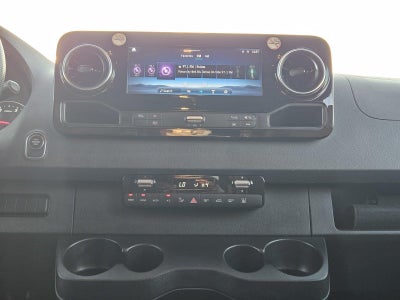 2025 Mercedes-Benz Sprinter Passenger Van 2500 Standard Roof I4 Diesel 144" RWD