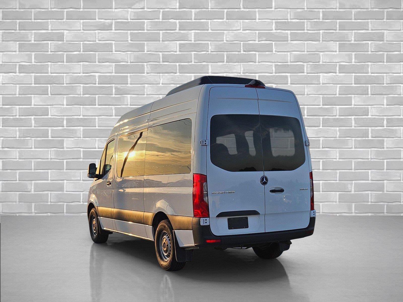 2025 Mercedes-Benz Sprinter Passenger Van 2500 Standard Roof I4 Diesel 144" RWD