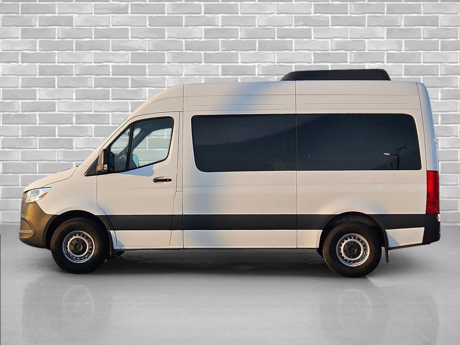 2025 Mercedes-Benz Sprinter Passenger Van 2500 Standard Roof I4 Diesel 144" RWD