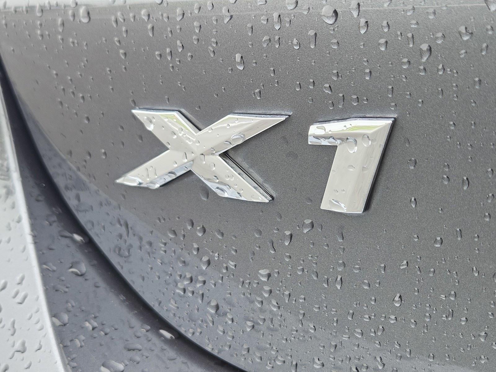 2021 BMW X1 sDrive28i