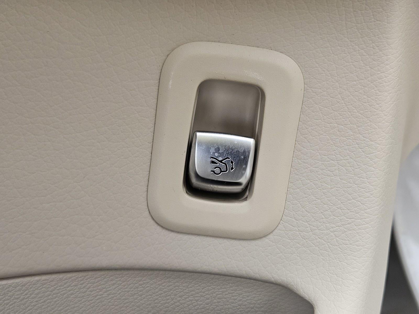 2020 Mercedes-Benz GLC GLC 300