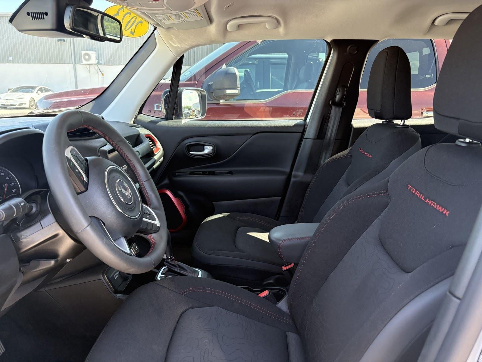 2023 Jeep Renegade Trailhawk