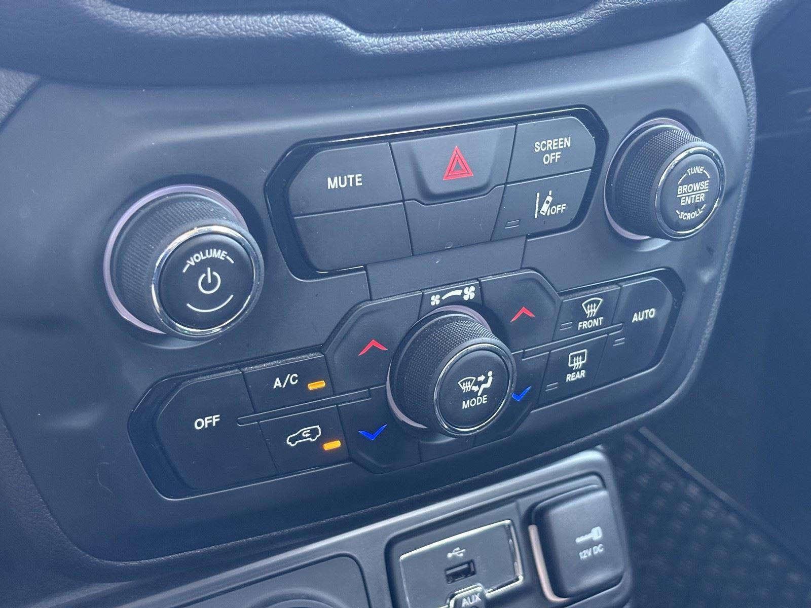 2023 Jeep Renegade Trailhawk