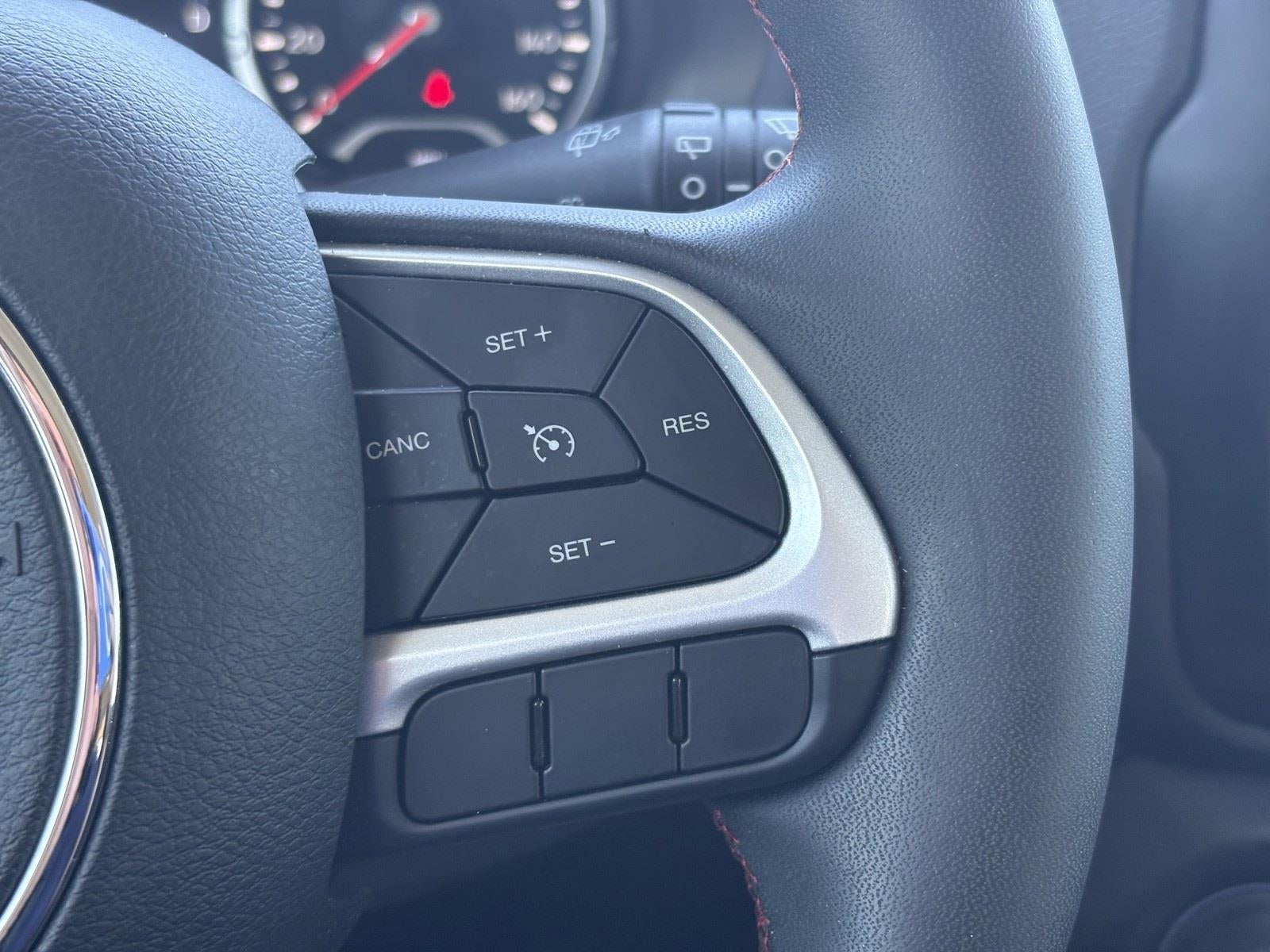 2023 Jeep Renegade Trailhawk