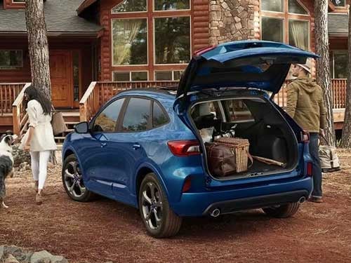 2023 Ford Escape Plug-in Hybrid view of cargo space