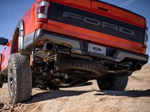 2023 Ford F-150 Raptor close up view of rear suspension
